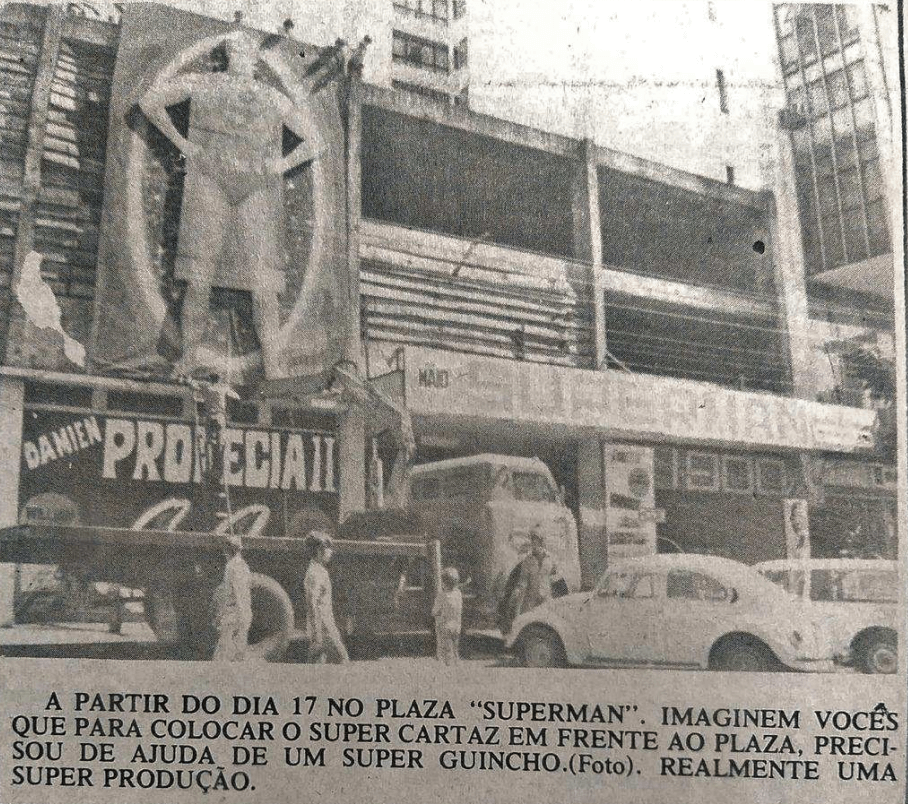 Superman na fachada do Cine Plaza - 1979