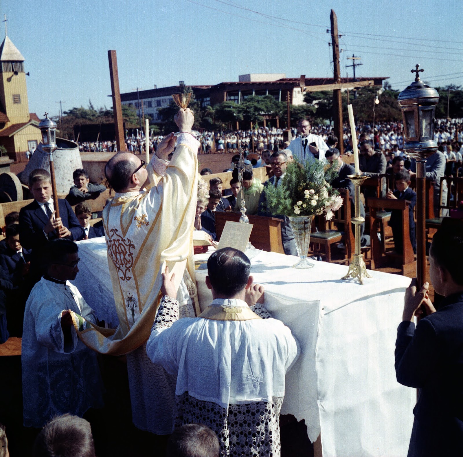 Missa Campal - Início dos anos 1960