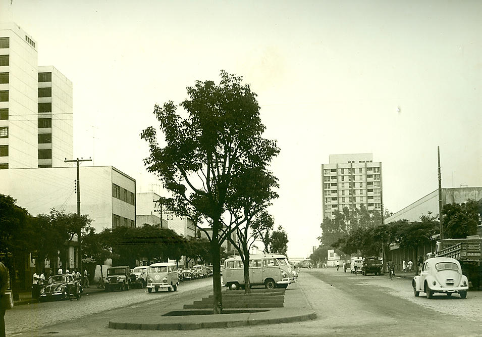 Avenida Brasil x Avenida Herval - Década de 1960