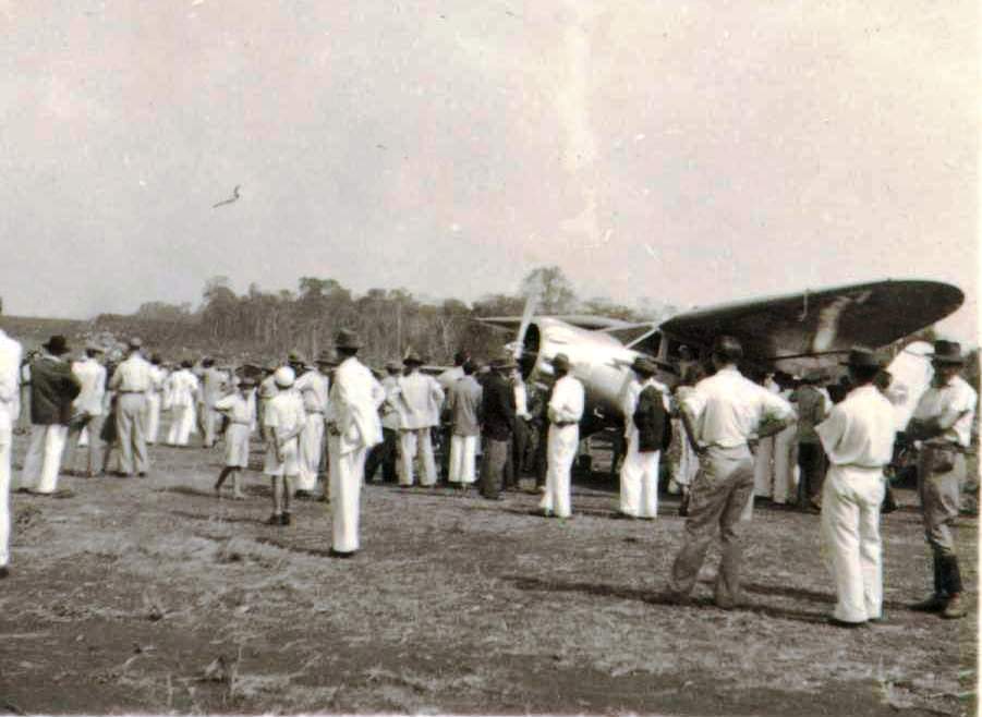 Público presente - Inauguração do Campo do Pouso - 1949