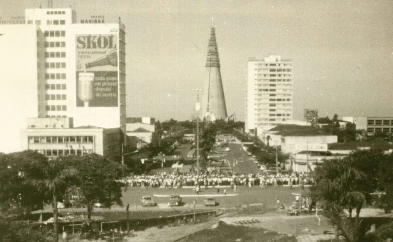 Praça Raposo Tavares - 1973