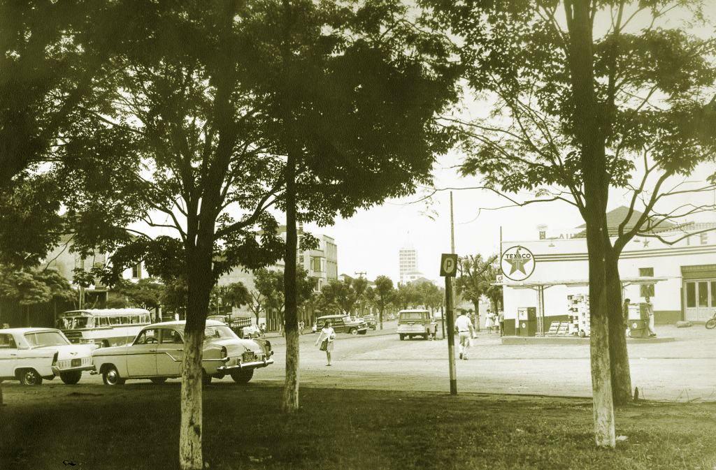 Praça Rocha Pombo - Década de 1960