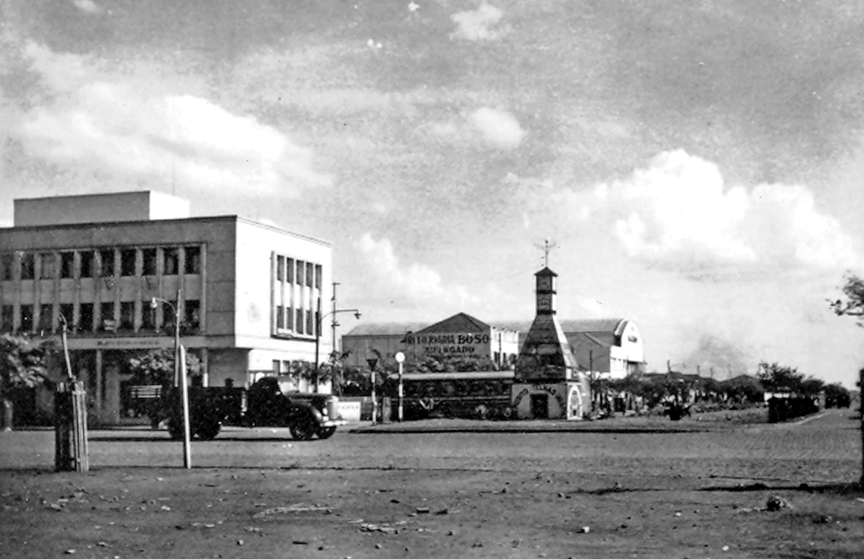 Avenida Getúlio Vargas x Avenida Brasil - Final dos anos 1950