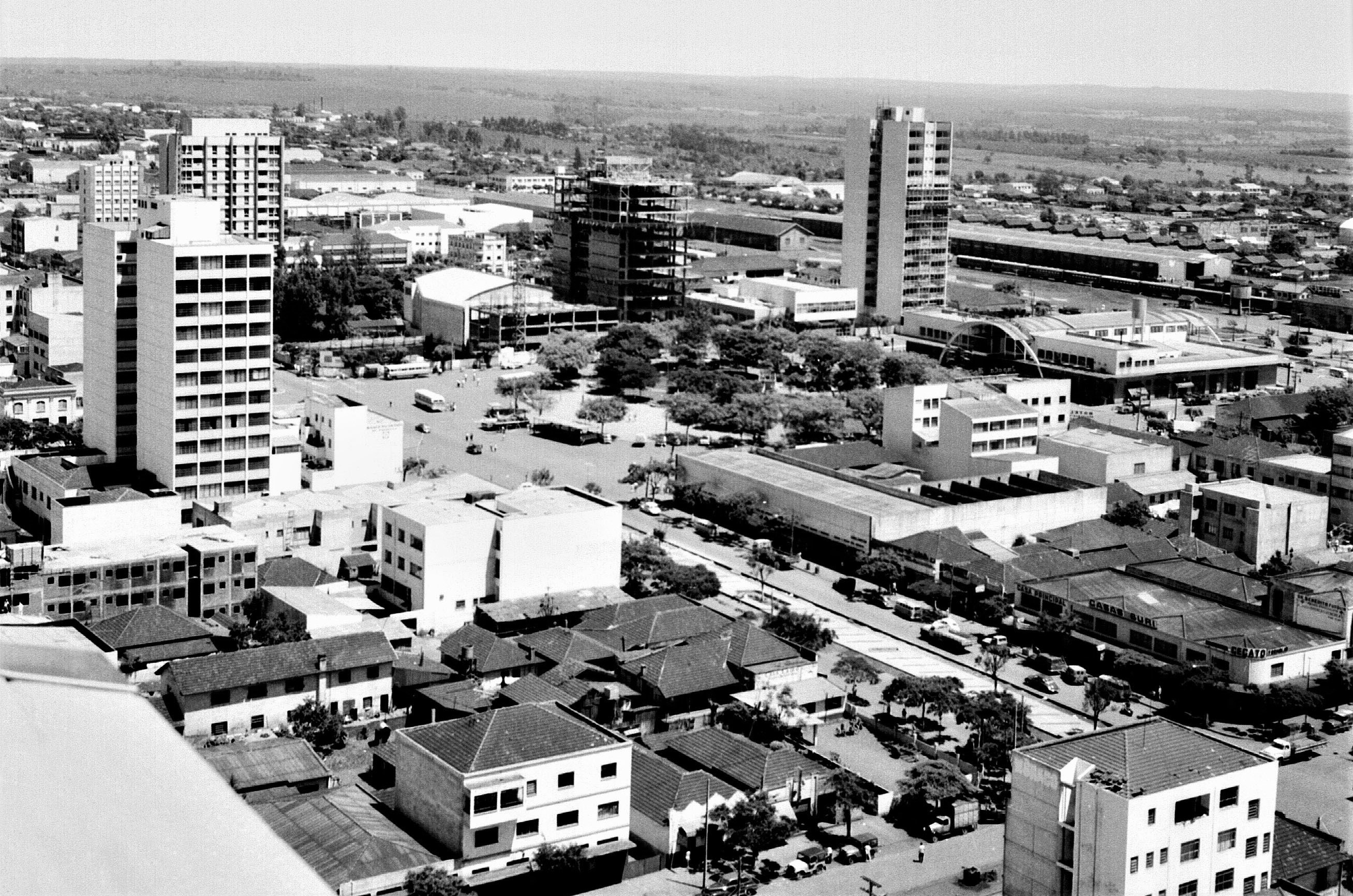 Vista aérea do centro - Anos 1960